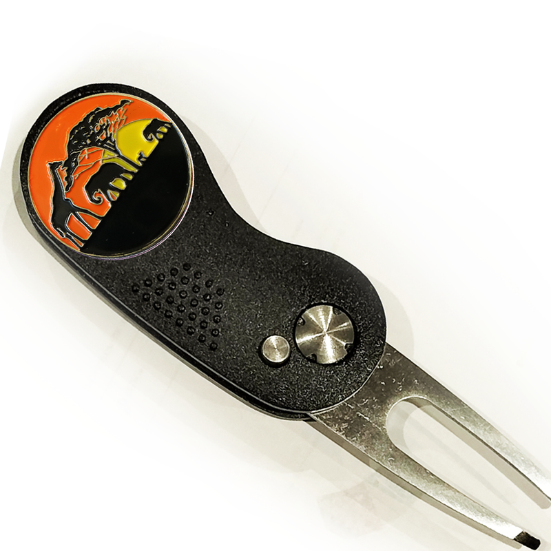 Customised Divot Tools - Golf Gifts UK - Golf wrapped up