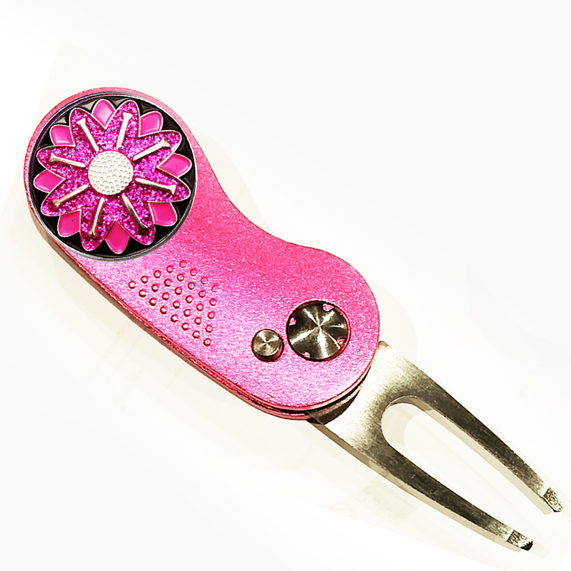 Customised Divot Tools - Golf Gifts UK - Golf wrapped up